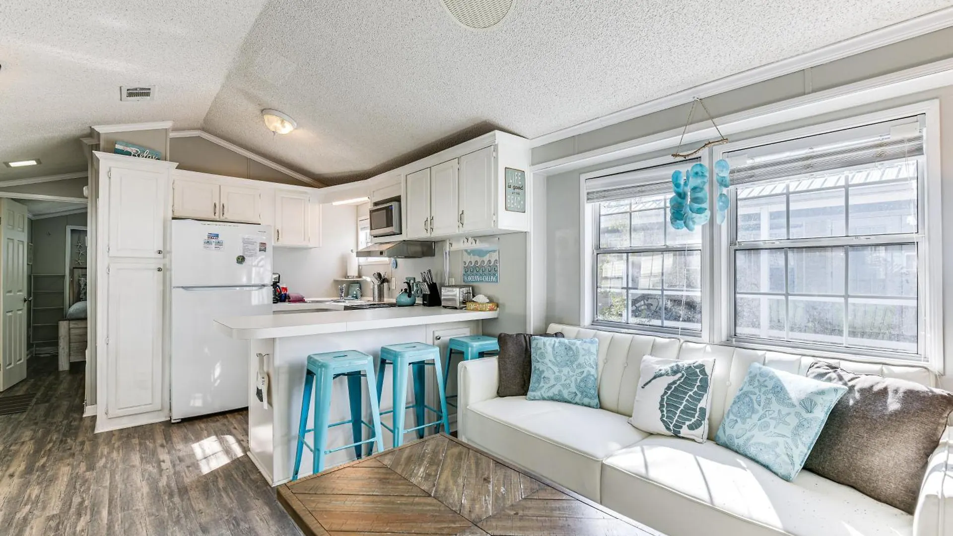 Walk To Beach Miramar Tropical Cabana With Deck! Destin